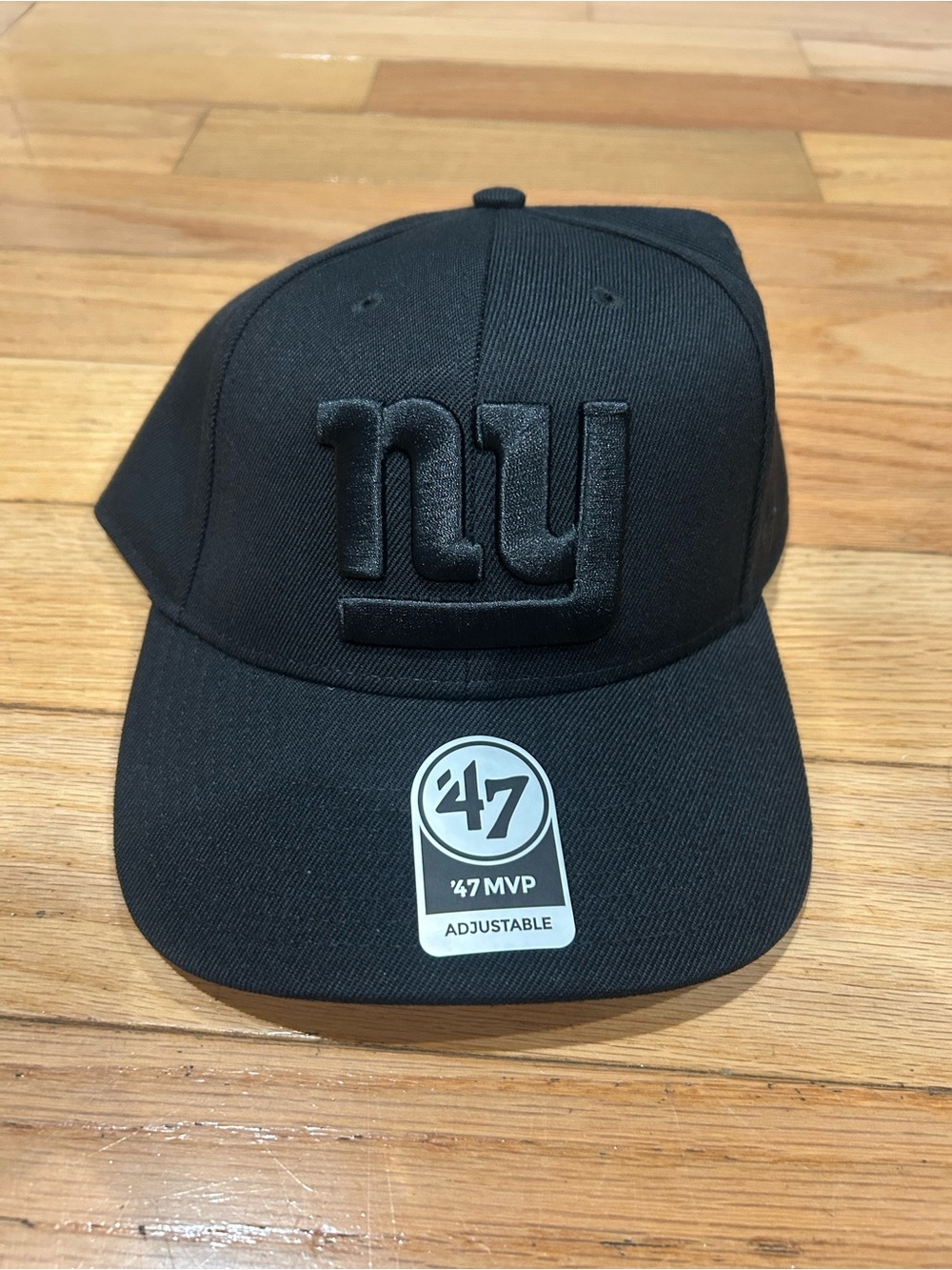 47 Black New York Giants Raised Logo Snapback Hat